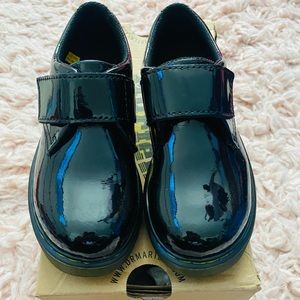 Kids Dr. Martens Shoes New